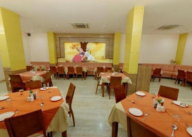 Hotel Parijatha Gateway Bangalore Exterior foto